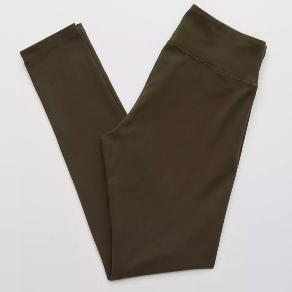 Aerie Chill Leggings - Camo Green
